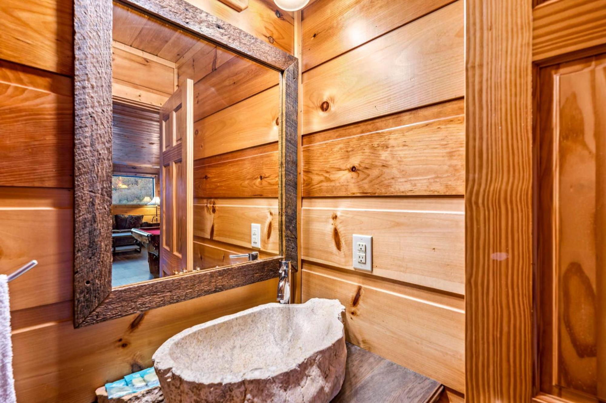 Take My Breath Away Holiday Home Gatlinburg Εξωτερικό φωτογραφία